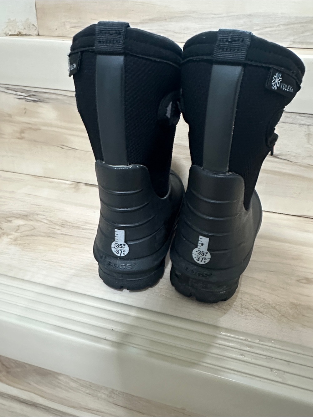 Bogs Kids Black Waterproof Winter Boots